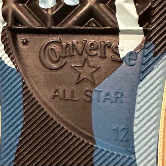 CONVERSE On the Green/Winter White (cream) Canvas Sneakers w/ green extra laces - Picture 12 of 16